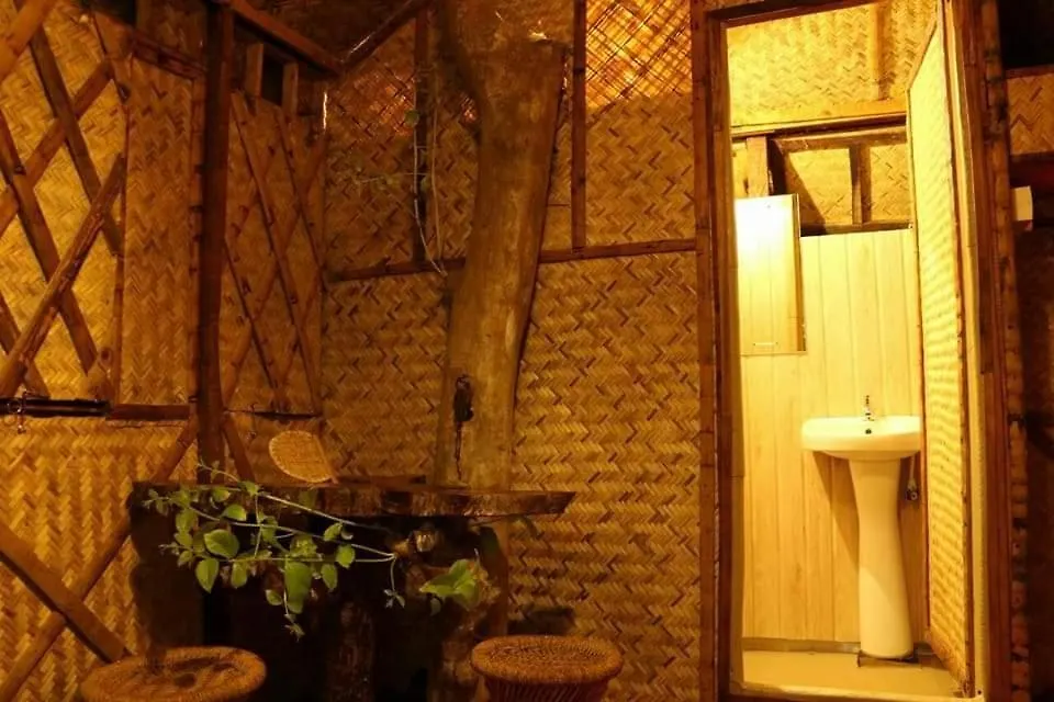 Greens Tree House & Wood House Sultan Bathery
