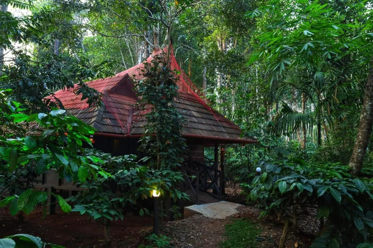 Greens Tree House & Wood House Sultan Bathery Villa