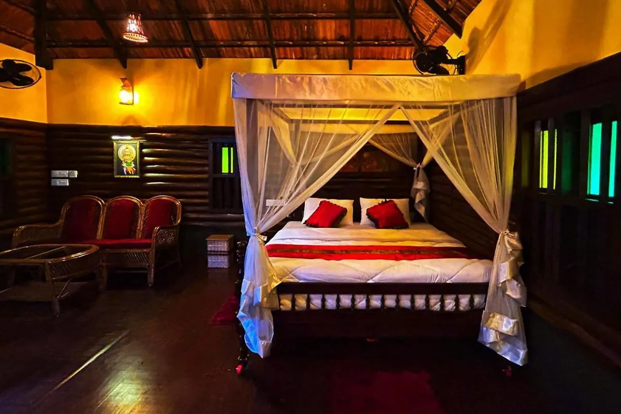 Greens Tree House & Wood House Sultan Bathery