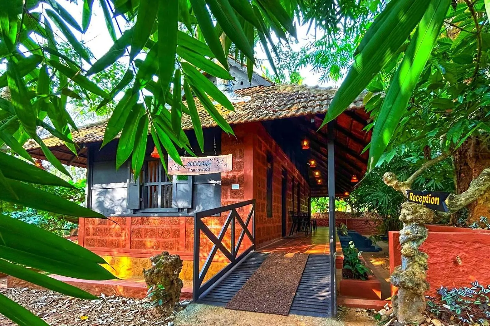 Villa Greens Tree House & Wood House Sultan Bathery