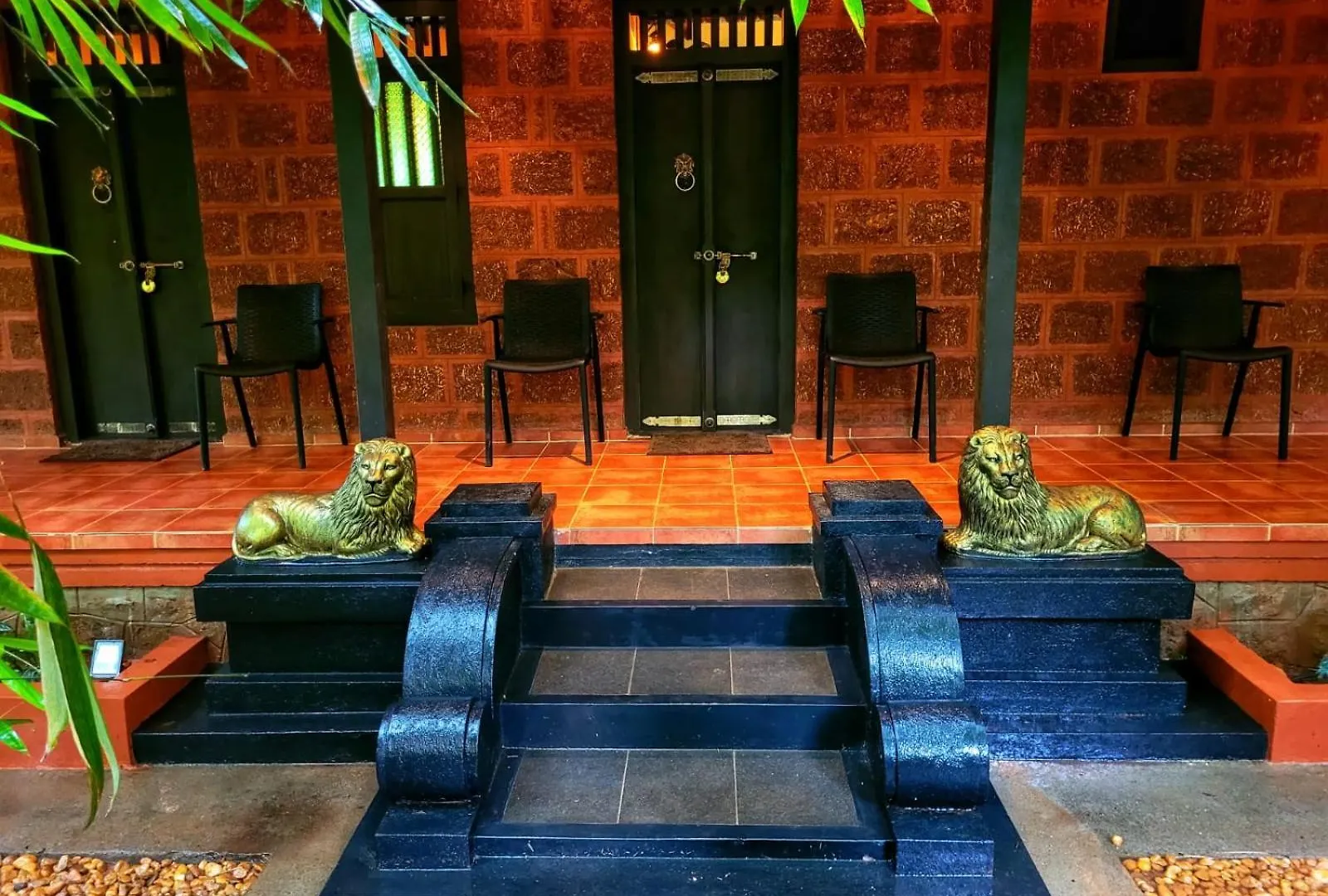 Greens Tree House & Wood House Sultan Bathery Villa