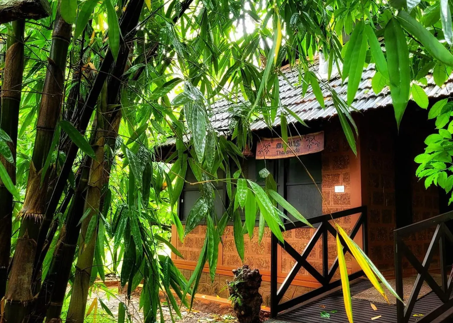 Greens Tree House & Wood House Sultan Bathery