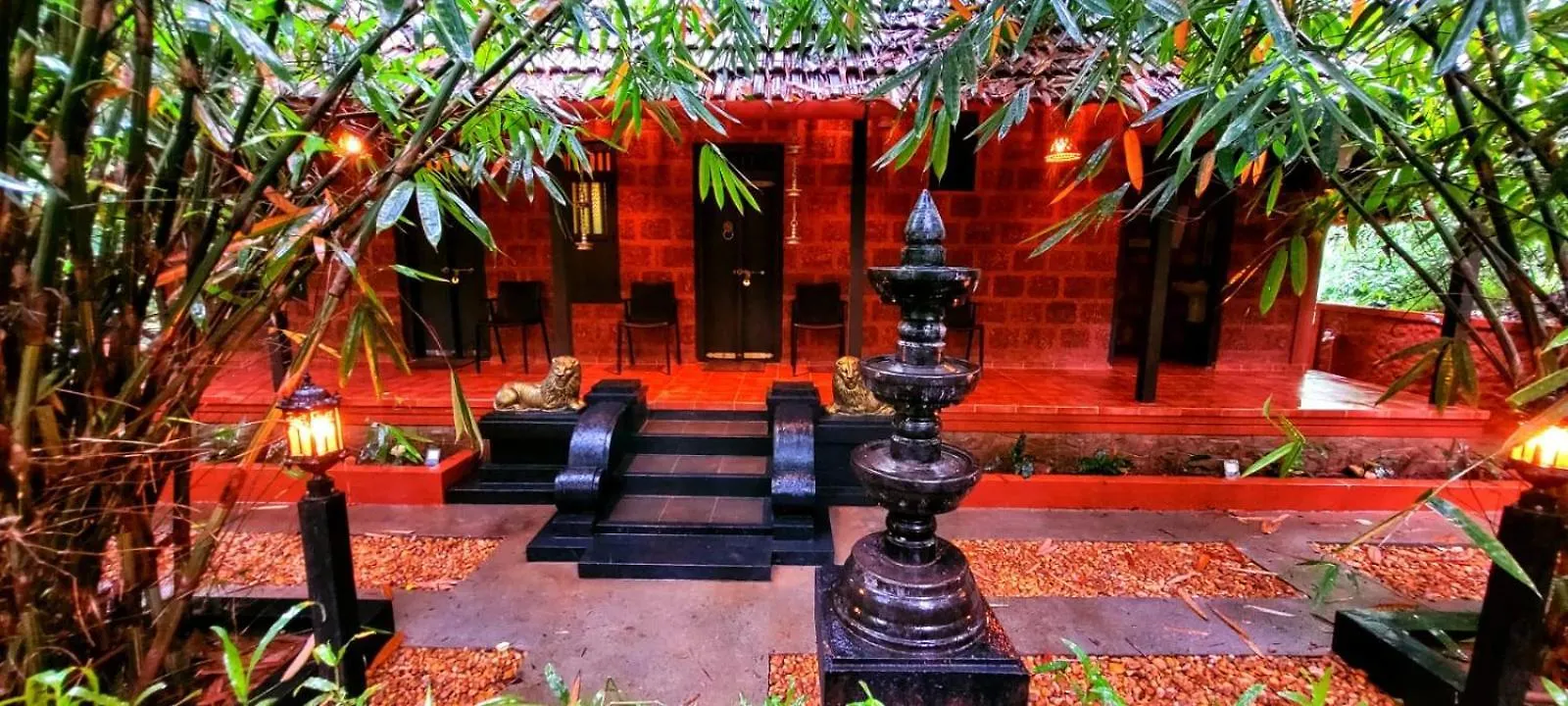 Greens Tree House & Wood House Sultan Bathery Villa